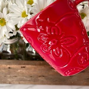 Starbucks•2009•NWOT•Red Oval Bone China Coffee Mug•Embossed All-Over Floral•16oz